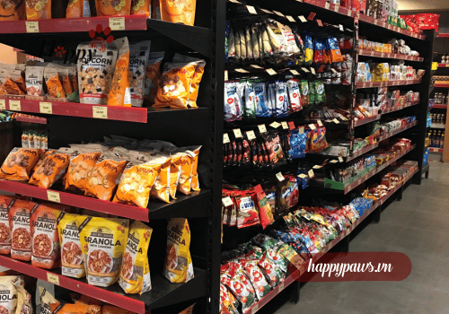 Cách chọn Snack cho chó theo độ tuổi và giống chó